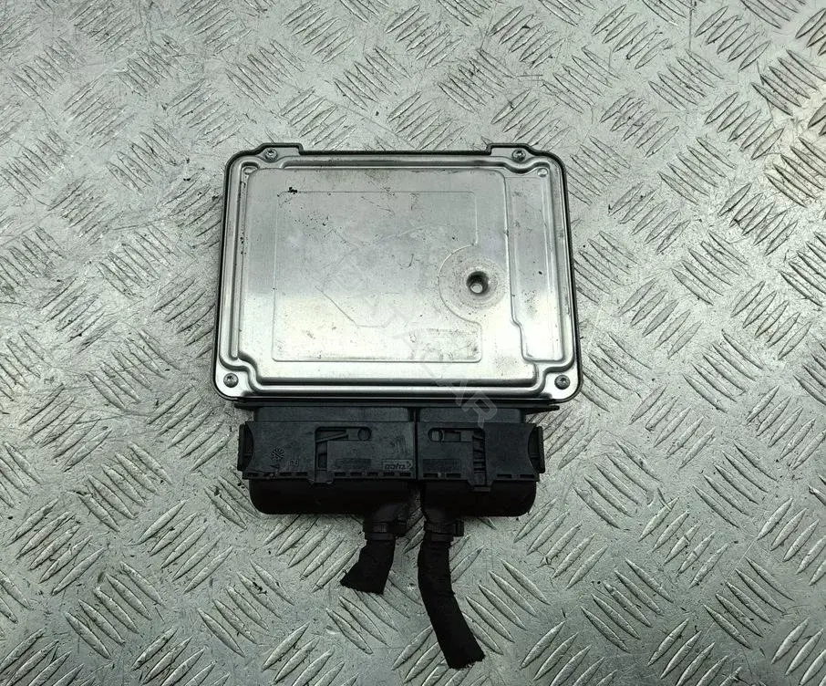 Блок управления двигателем 0281013617, 03G906021HN