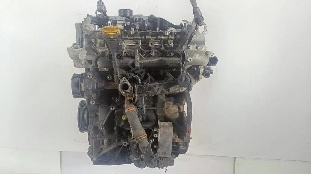 Двигатель в сборе M9R815