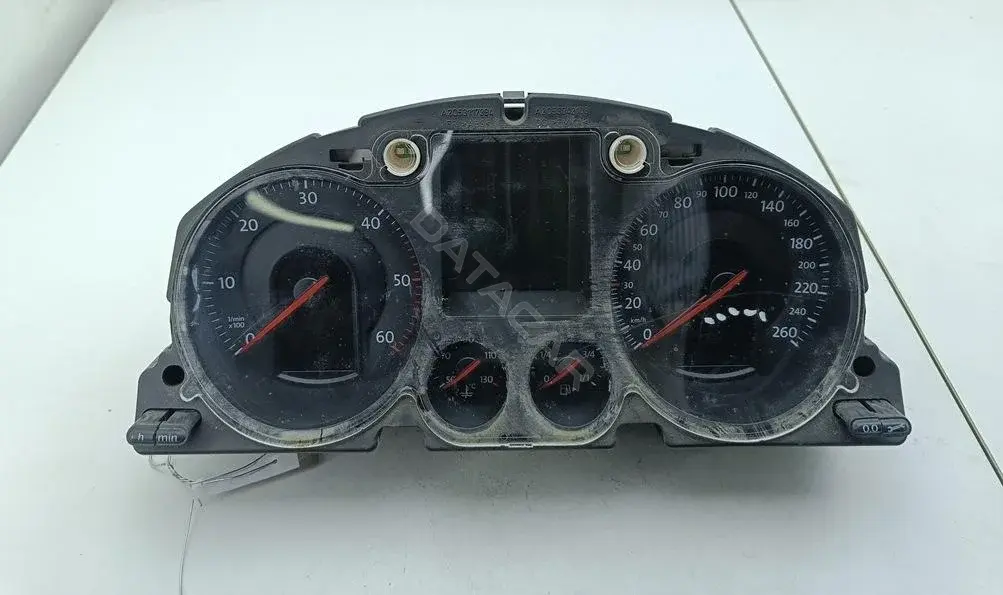 Панель приборов 3C0920871E