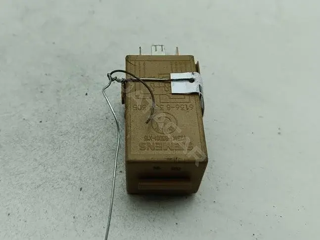 Реле стеклоочистителя 8384505