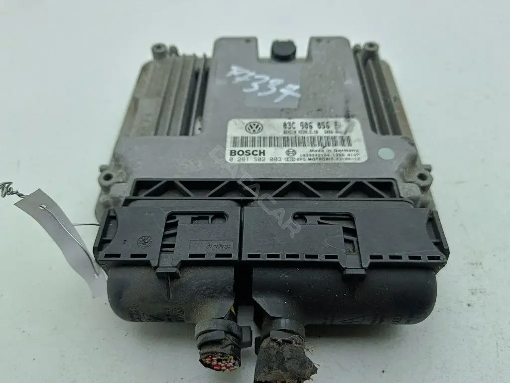 Блок управления двигателем 03C906056F
