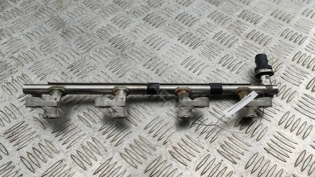 Топливная рейка PYFA-131F8