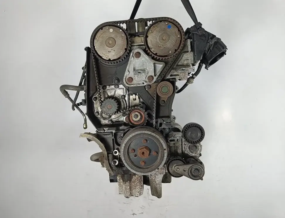 Двигатель в сборе B5254T7
