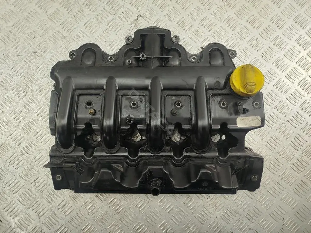 Крышка клапанная 8200482514