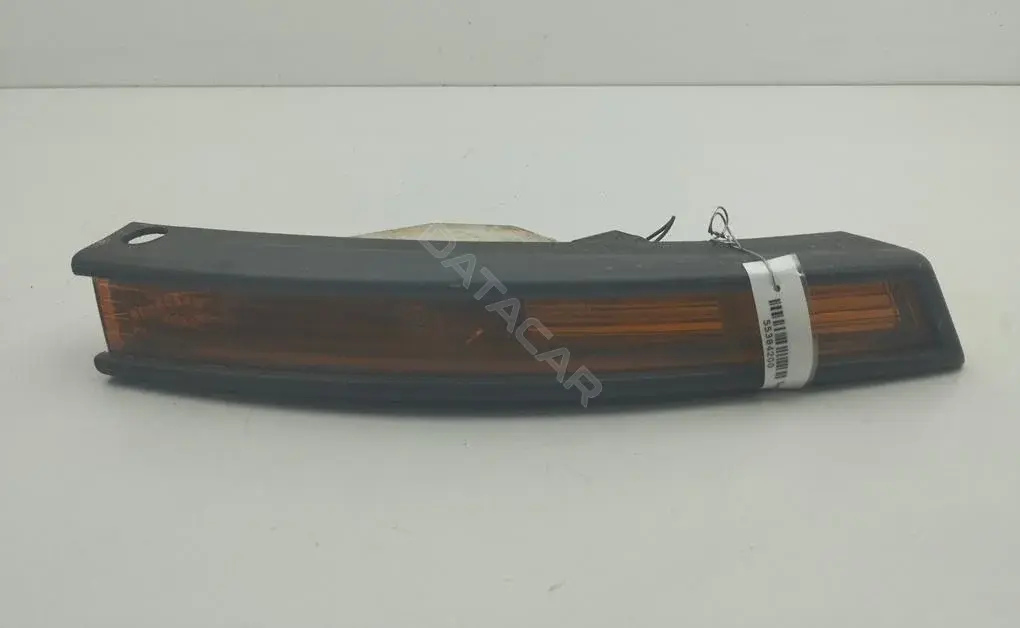 Поворотник 3C0953042J