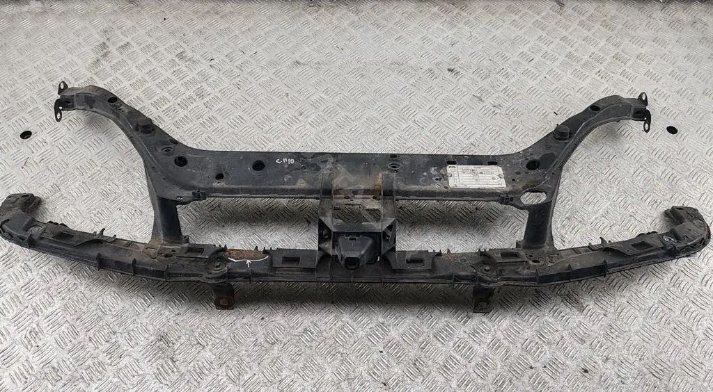 Накладка панели крепления облицовки (телевизора) XS418B041CF