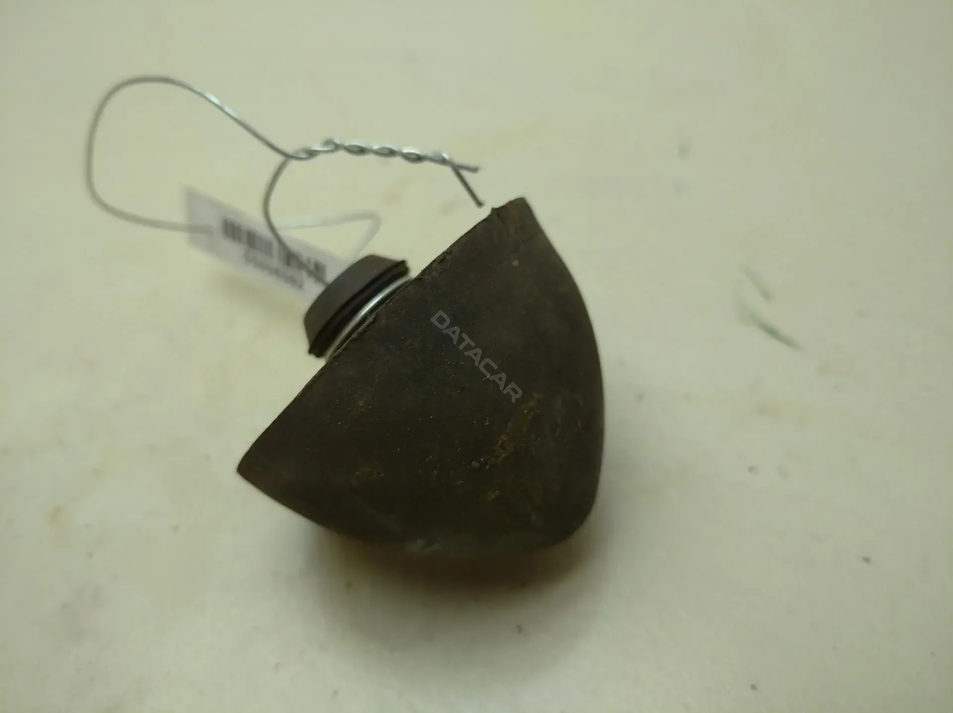 Опора амортизатора 701407303