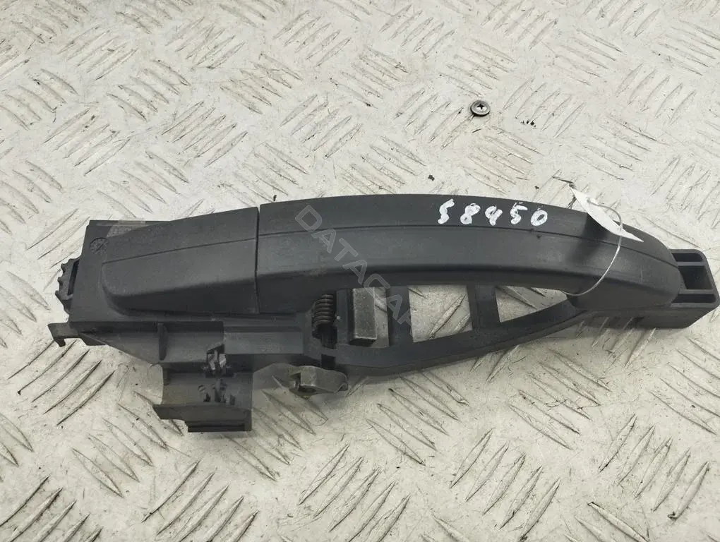 Ручка двери 3M51R224A37AD