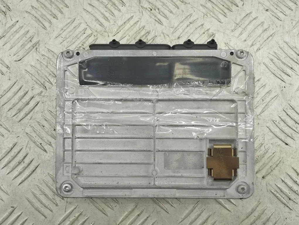Блок управления двигателем 3B0907557B, 5WP433302