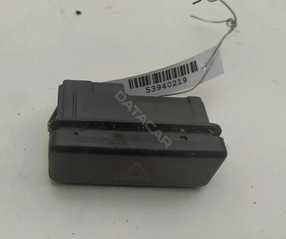 Кнопка аварийки 8350947