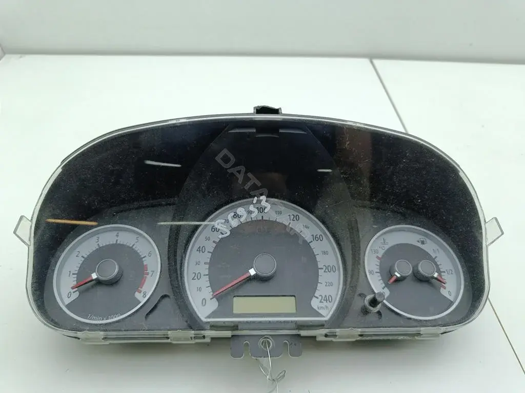 Панель приборов 94003-1H050