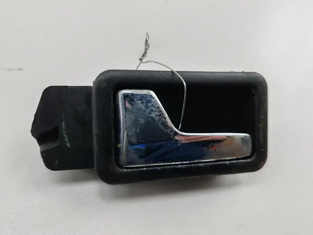 Ручка двери 893837019