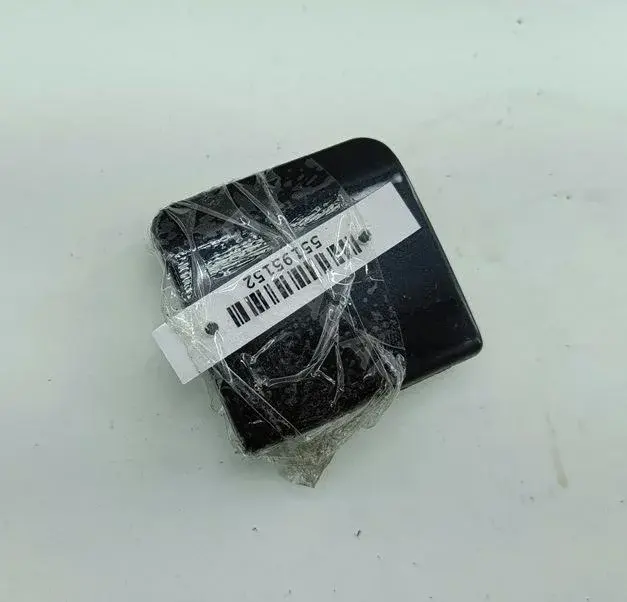 Решетка бампера / заглушка 2038850626