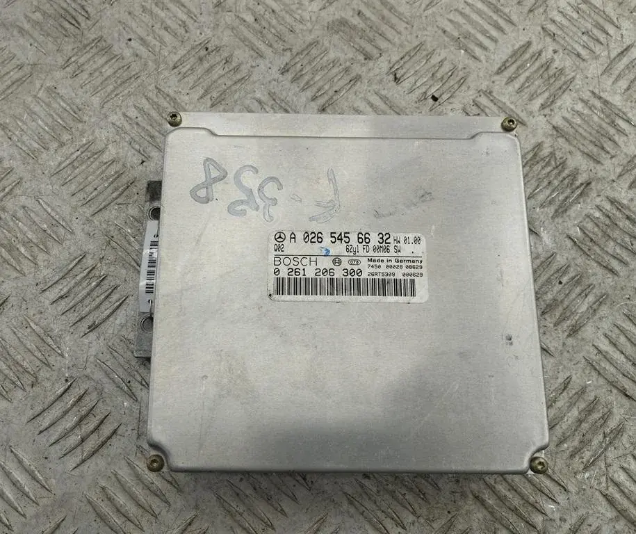 Блок управления двигателем A0265456632