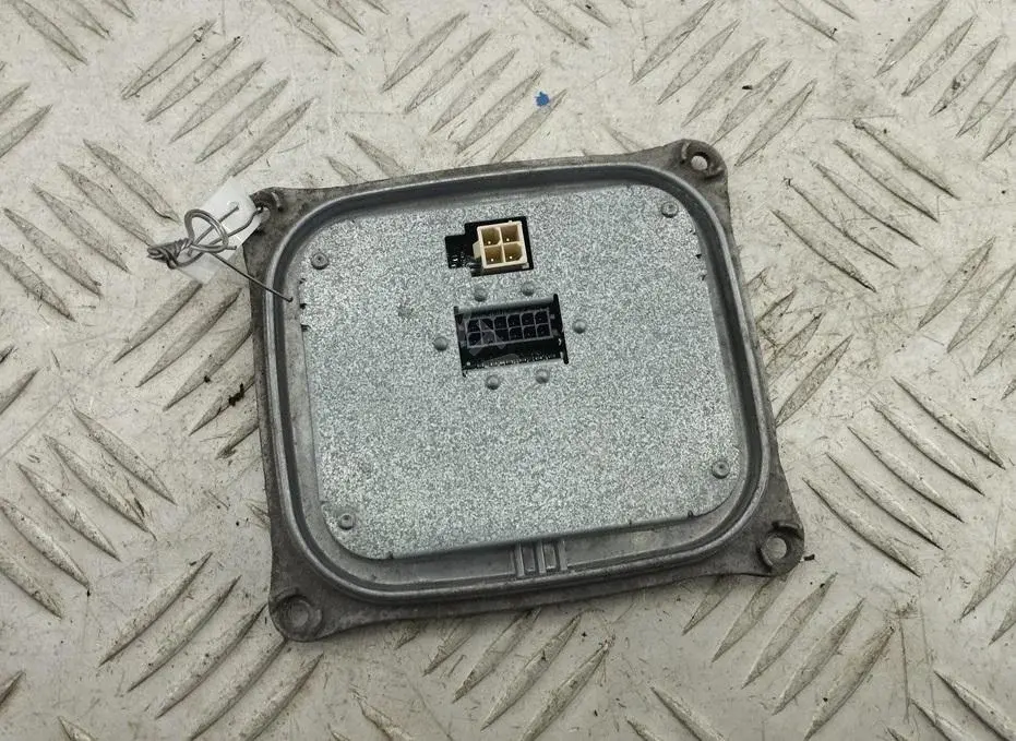 Блок розжига ксенона 10EEG132513, 130732952800