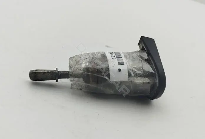 Личинка замка двери 1U0837168