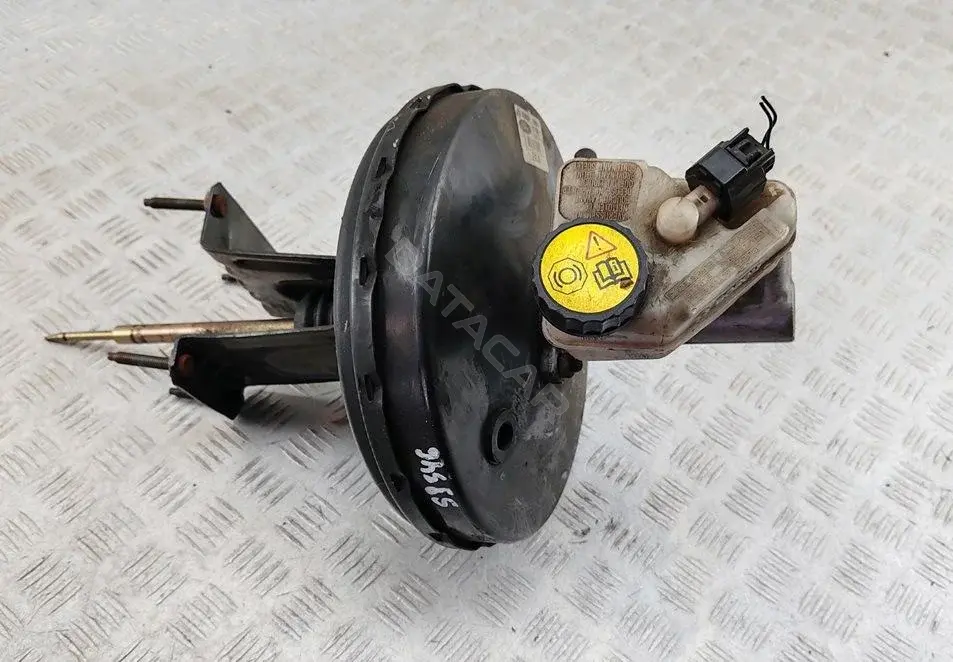 Вакуумный усилитель тормозов 1S712B195CD