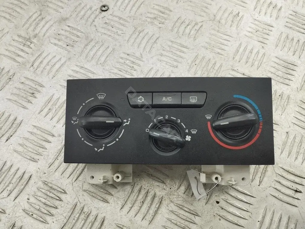 Переключатель отопителя H5792B5RF