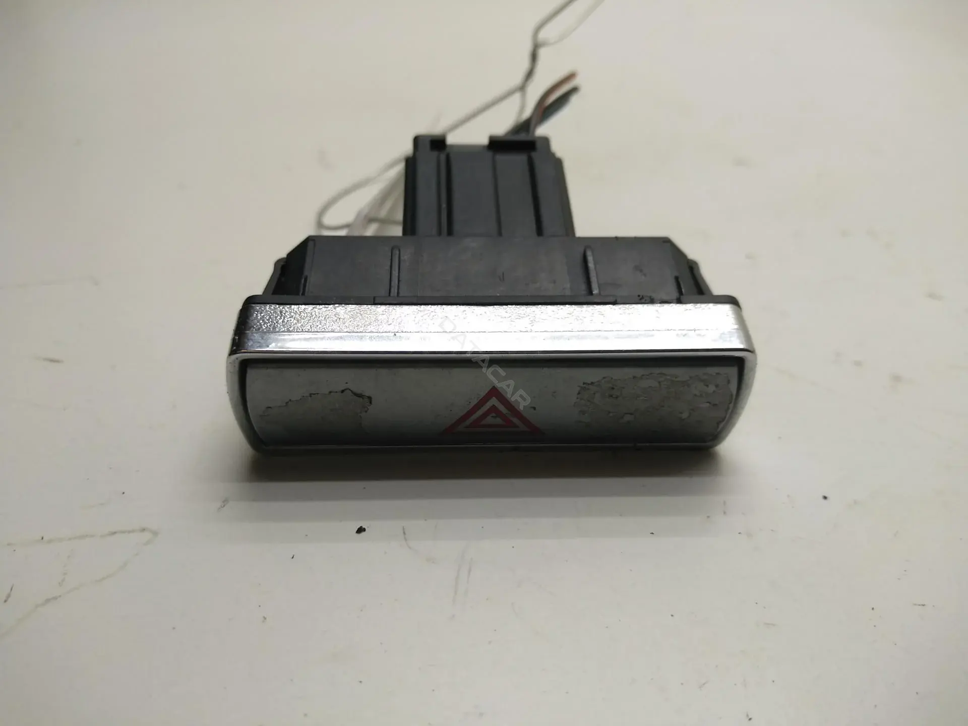 Кнопка аварийки 4S7T13A350AB