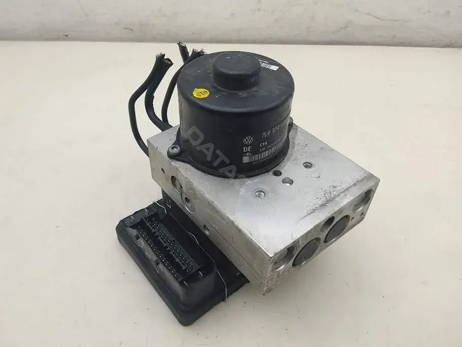 Блок управления АБС 7L0907379A