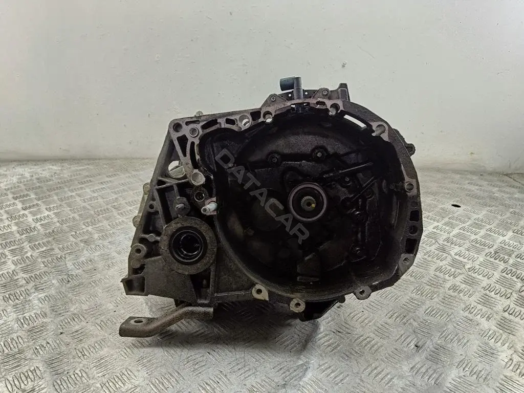 Механическая коробка передач (МКПП) JR5149