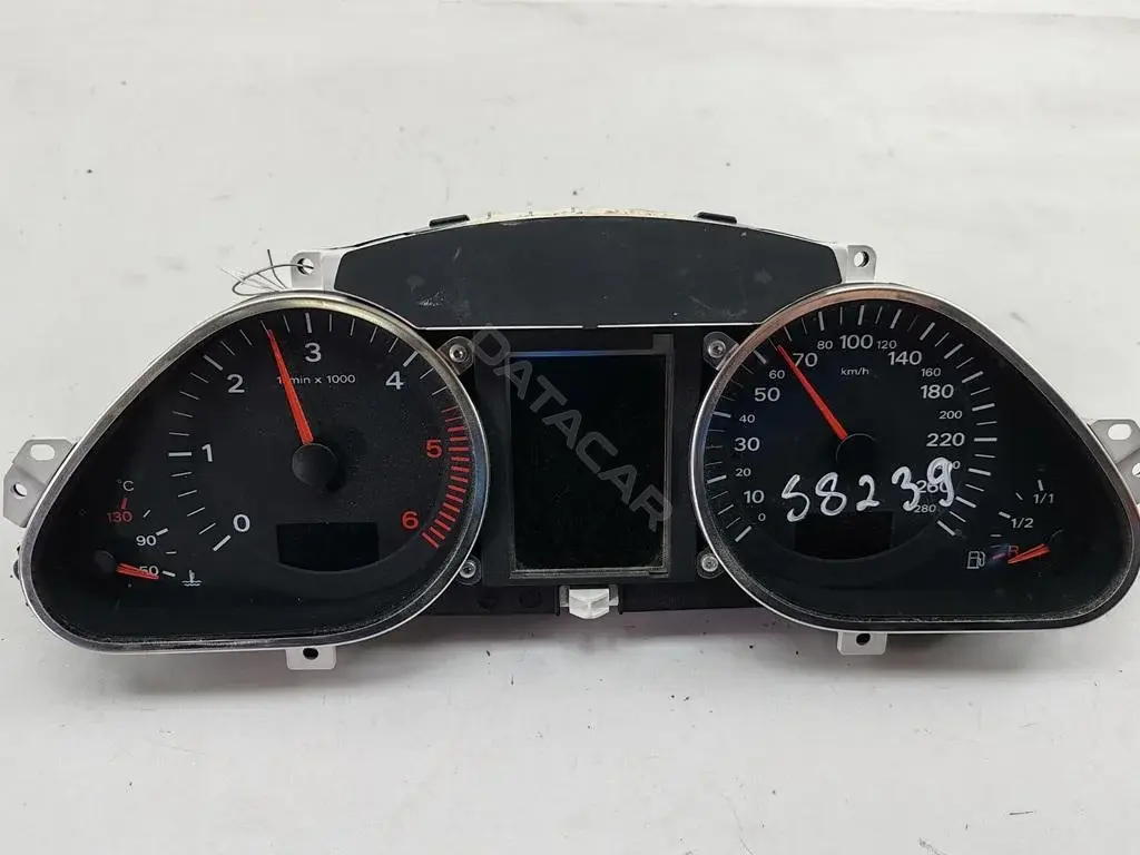 Панель приборов 4F0910930C, 4F0920932