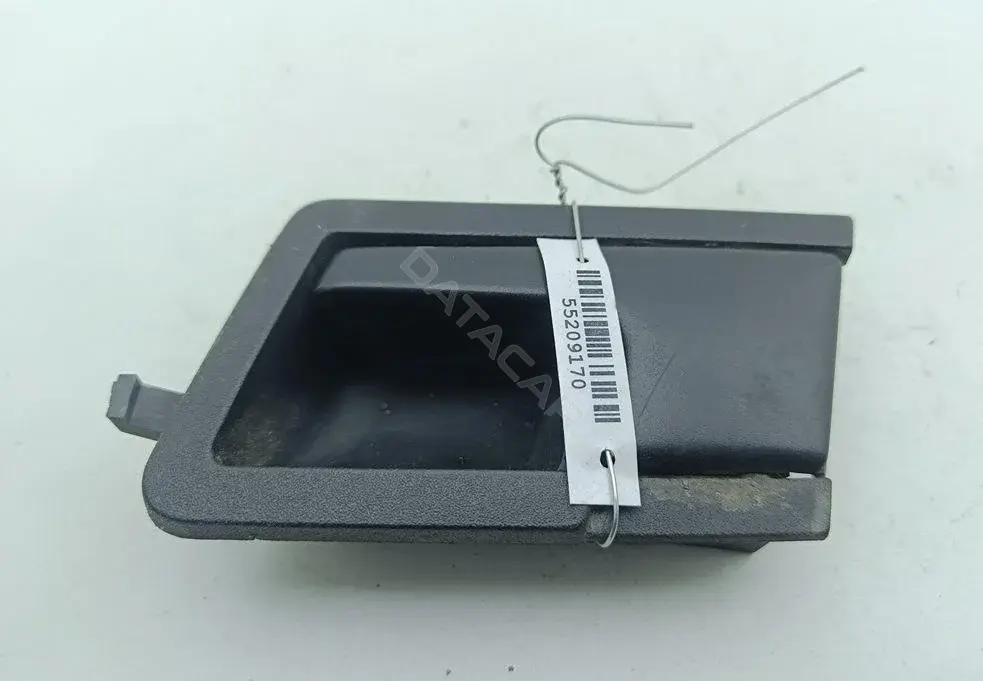 Ручка двери 701837019A