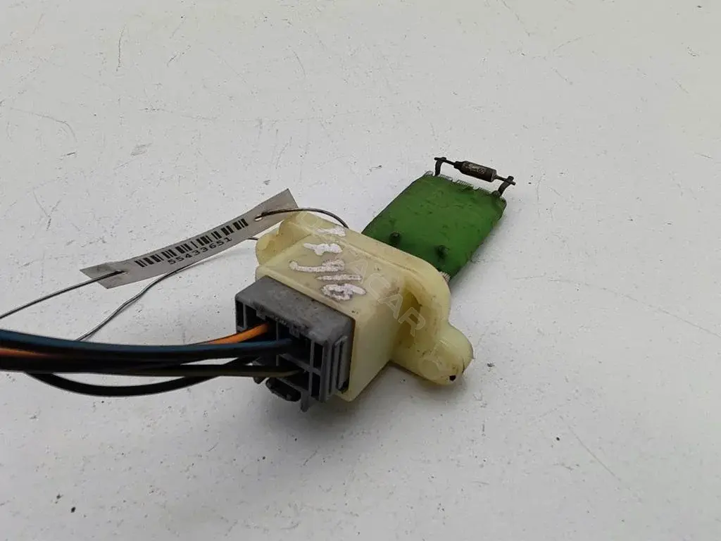 Резистор печки 3M5H18B647AC