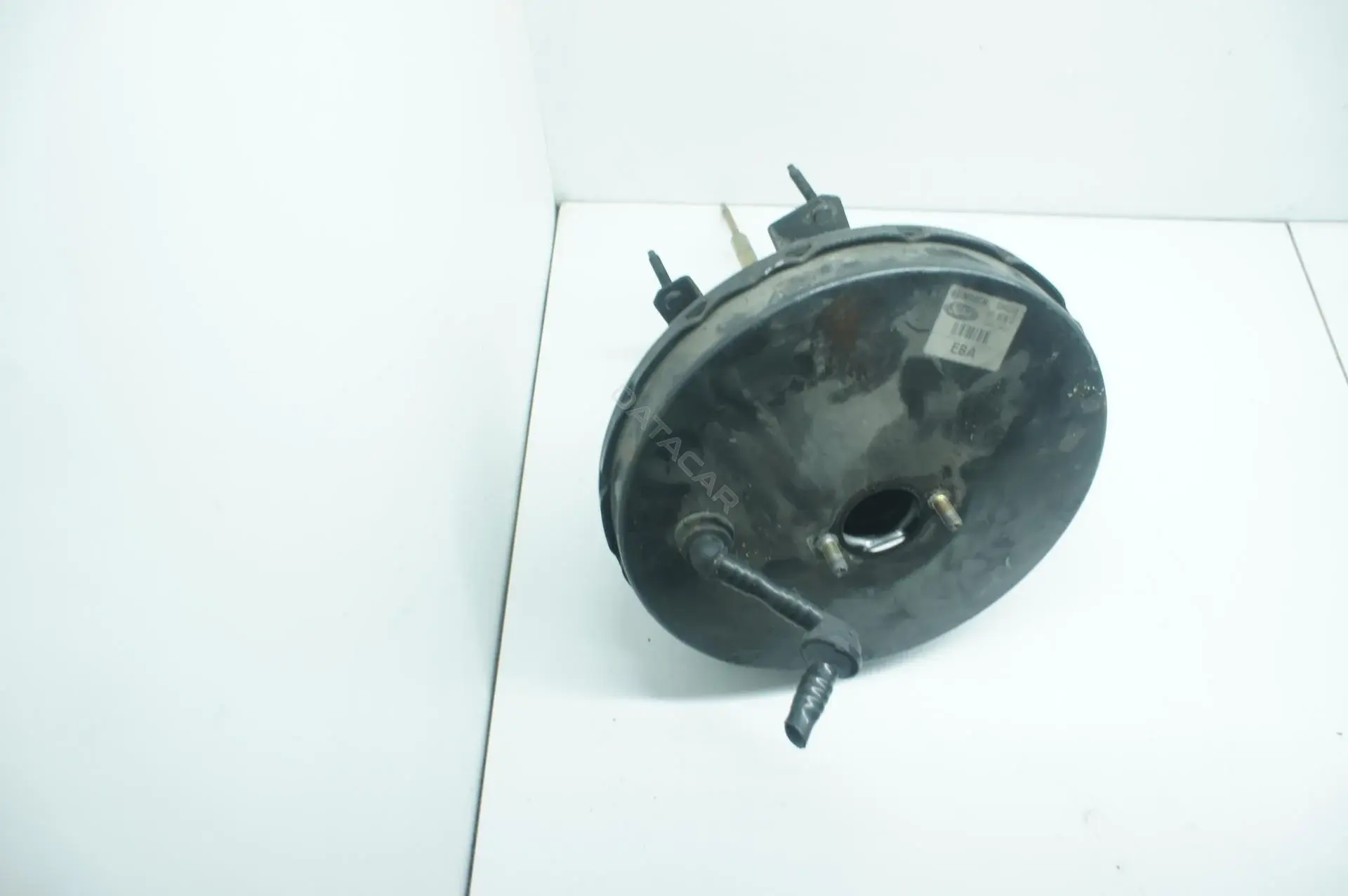 Вакуумный усилитель тормозов 2S712B195CC