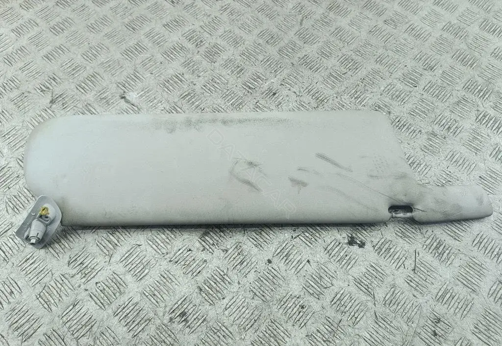 Козырек солнцезащитный 705857522b