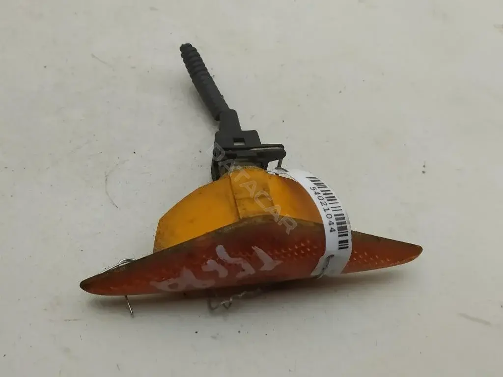 Повторитель передний XS4X13368A