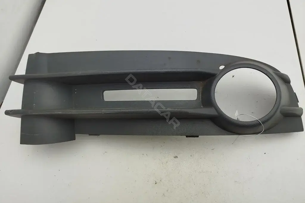 Рамка фары противотуманной 2K0853684A