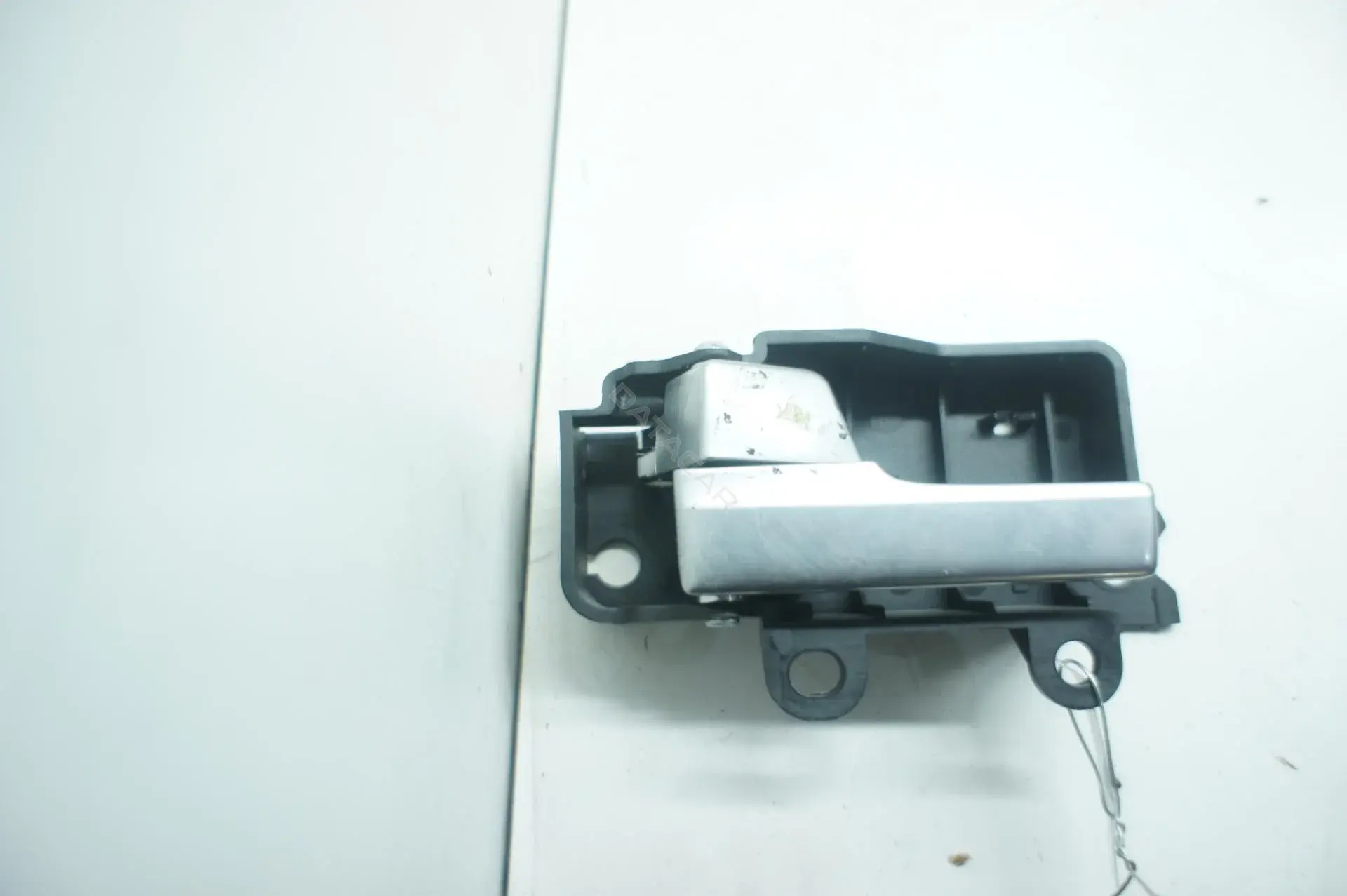 Ручка двери 3M51R22601BC