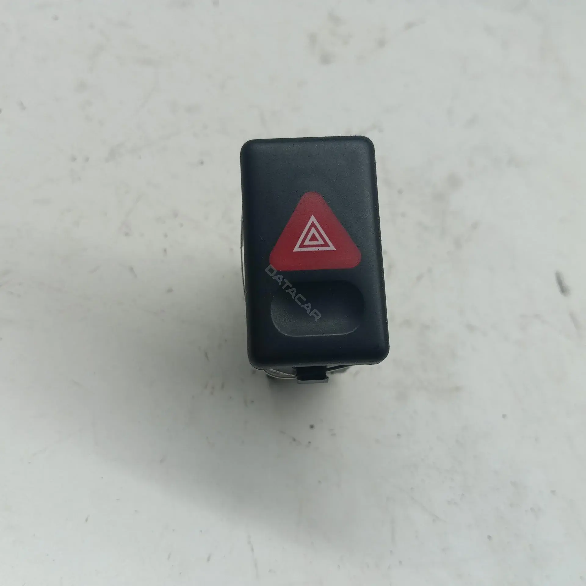 Кнопка аварийки 7M5953235A