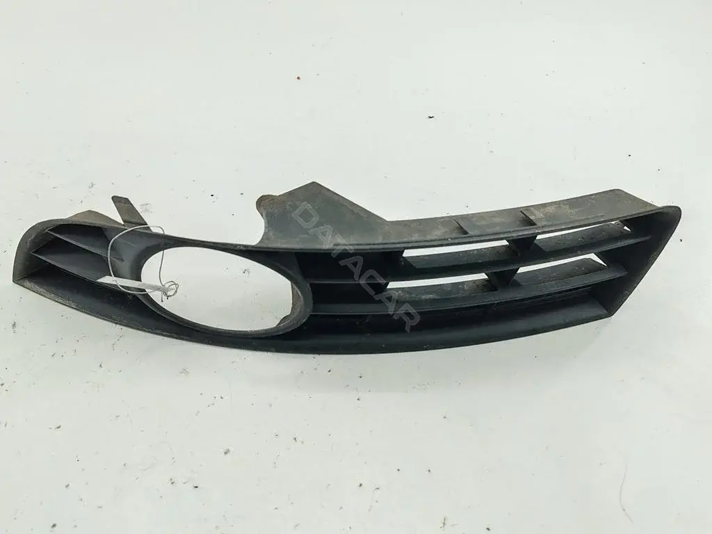 Рамка фары противотуманной 3C0853665A