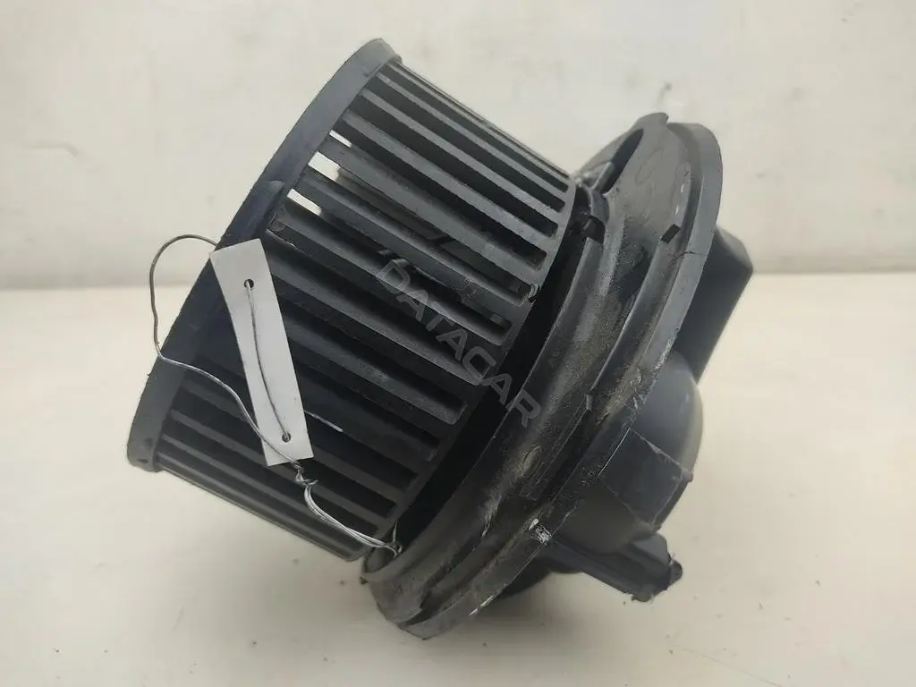 Моторчик печки 1K1820015C