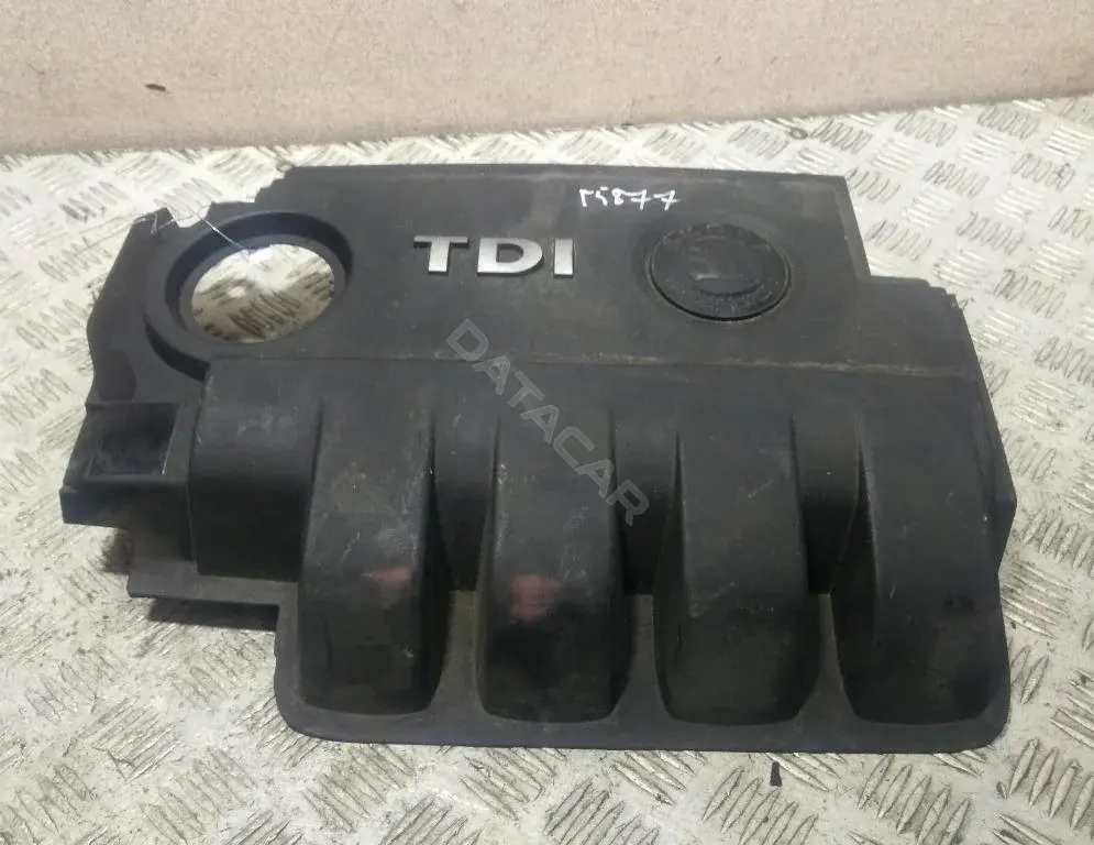 Декоративная крышка двигателя 03g103967n