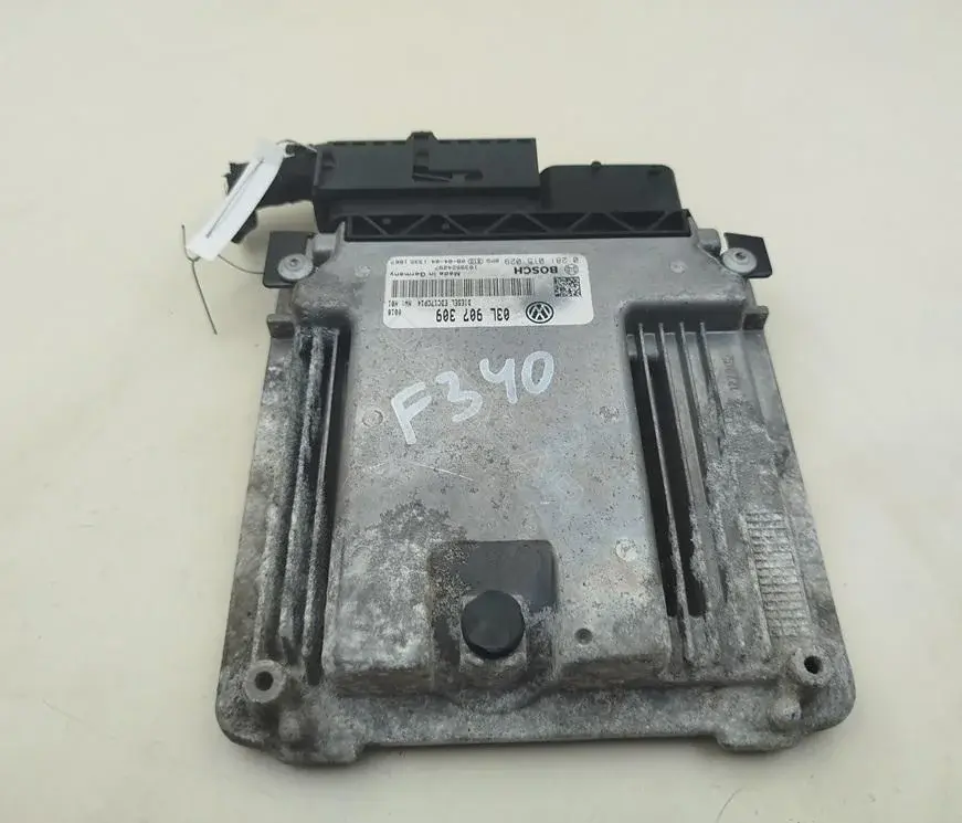 Блок управления двигателем 03L907309