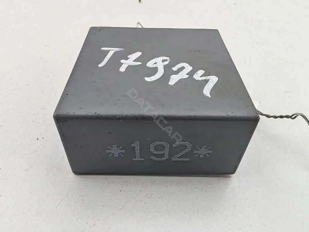 Реле стеклоочистителя 1J0955531