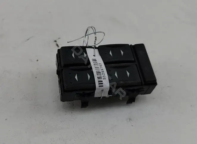 Кнопка стеклоподъемника 3S7T14A132BA