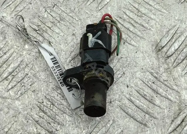 Датчик коленвала MR985041