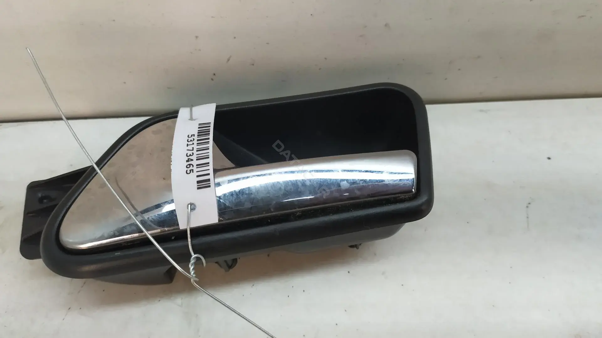 Ручка двери 1T0839113B