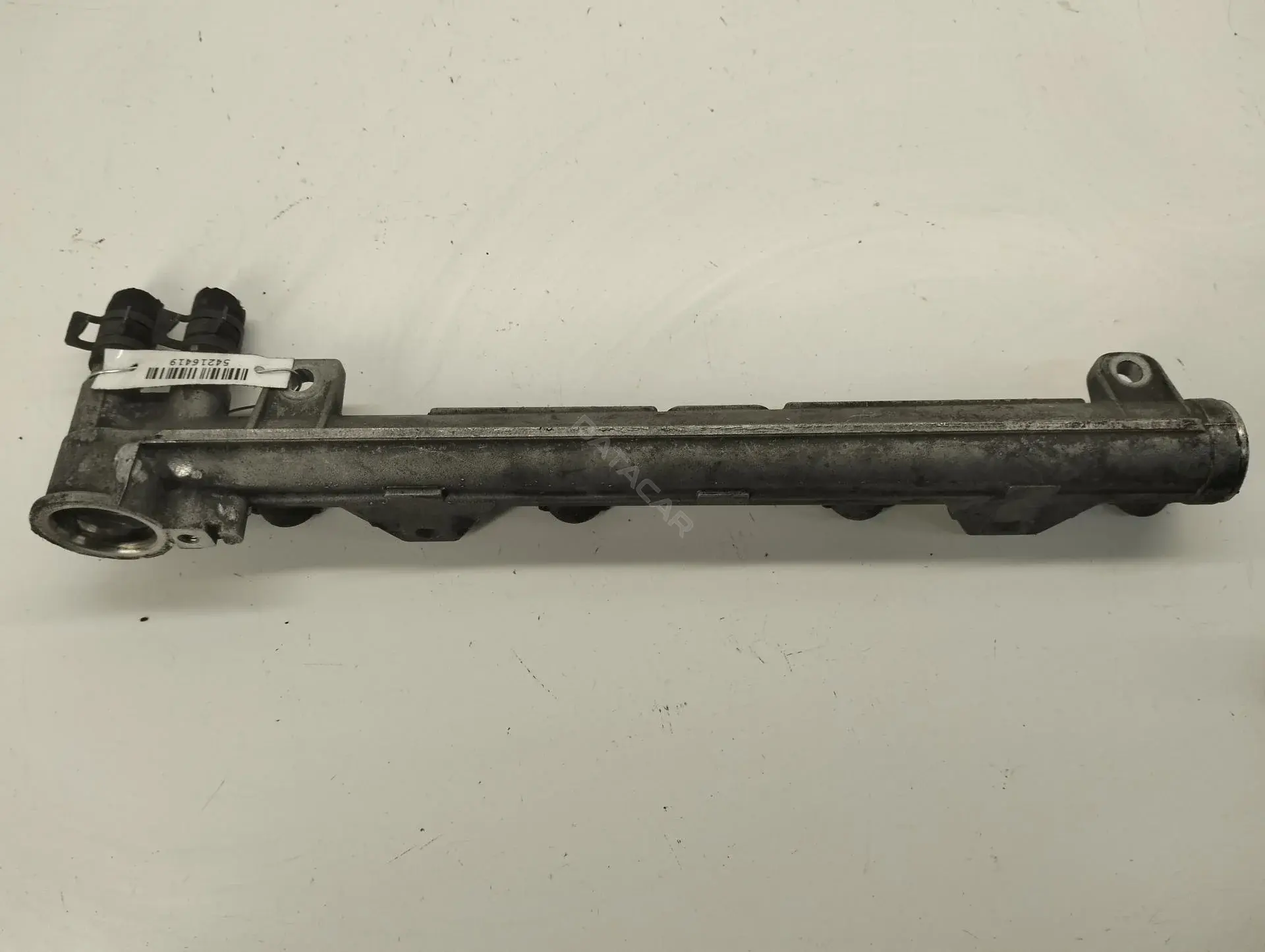 Топливная рейка 036133319AA