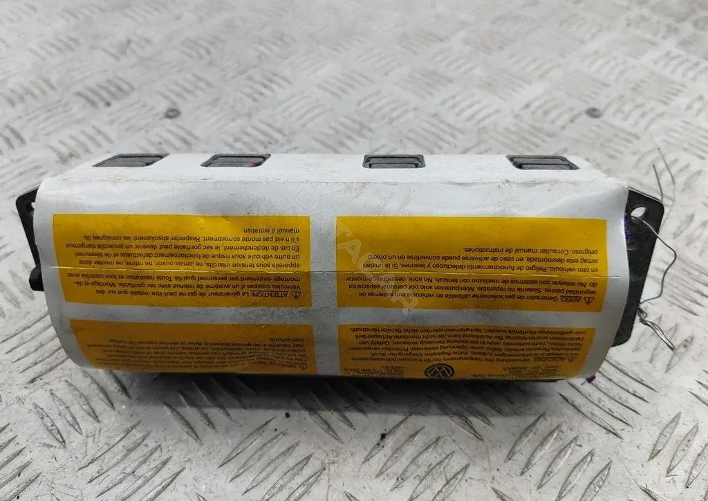 Подушка безопасности 1T0880204D