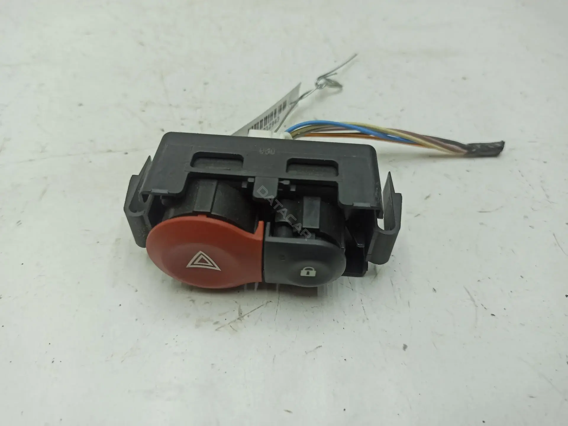 Кнопка аварийки 252100001R