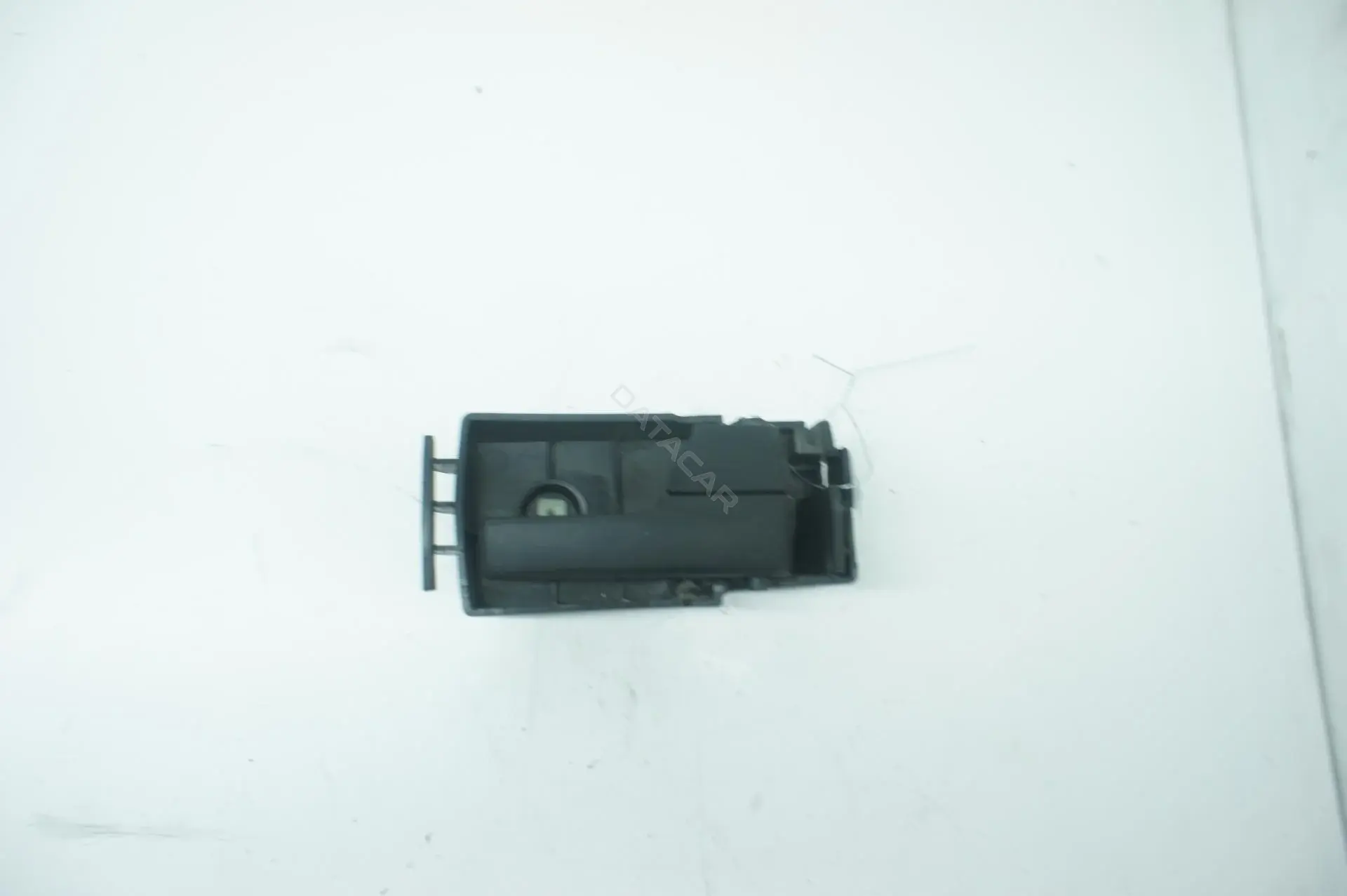 Ручка двери 2T14V266A62CJ