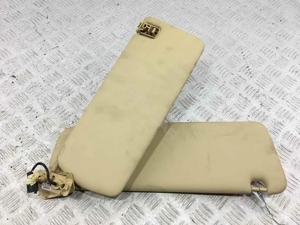 Козырек солнцезащитный 7L6857551AQ