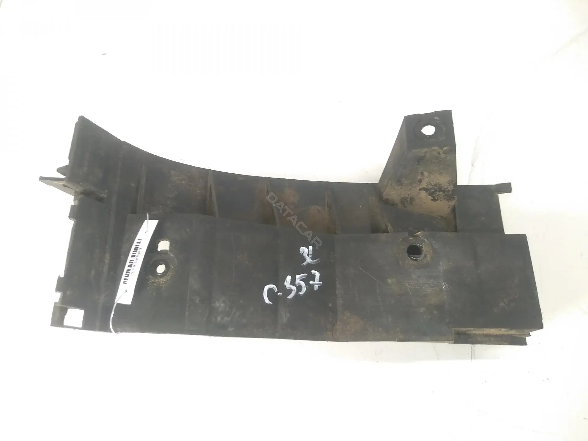 Кронштейн-направляющая бампера 8L0807377D