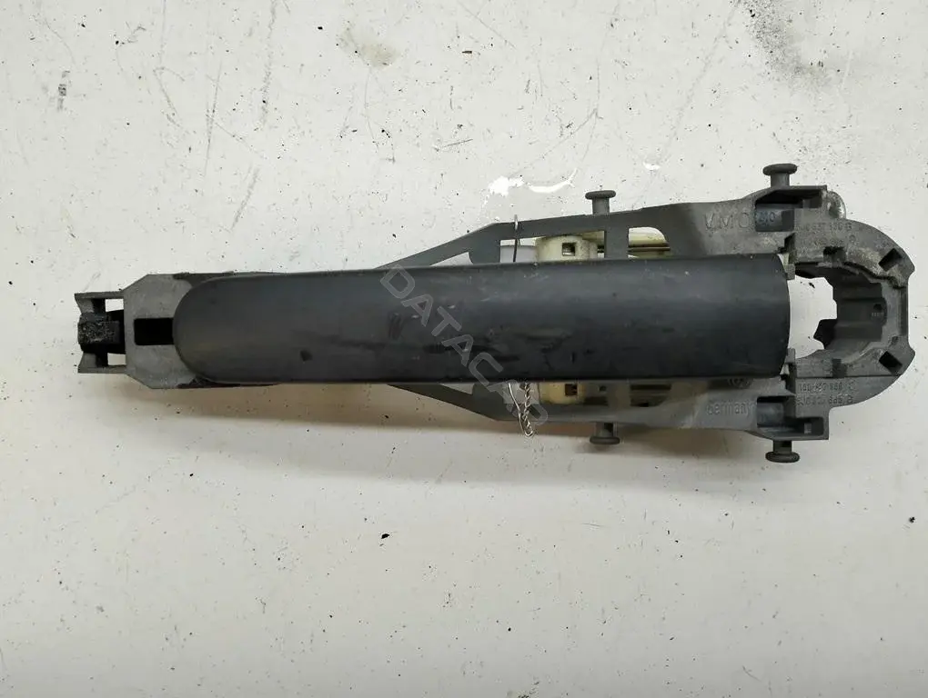 Ручка двери 5J0837886B