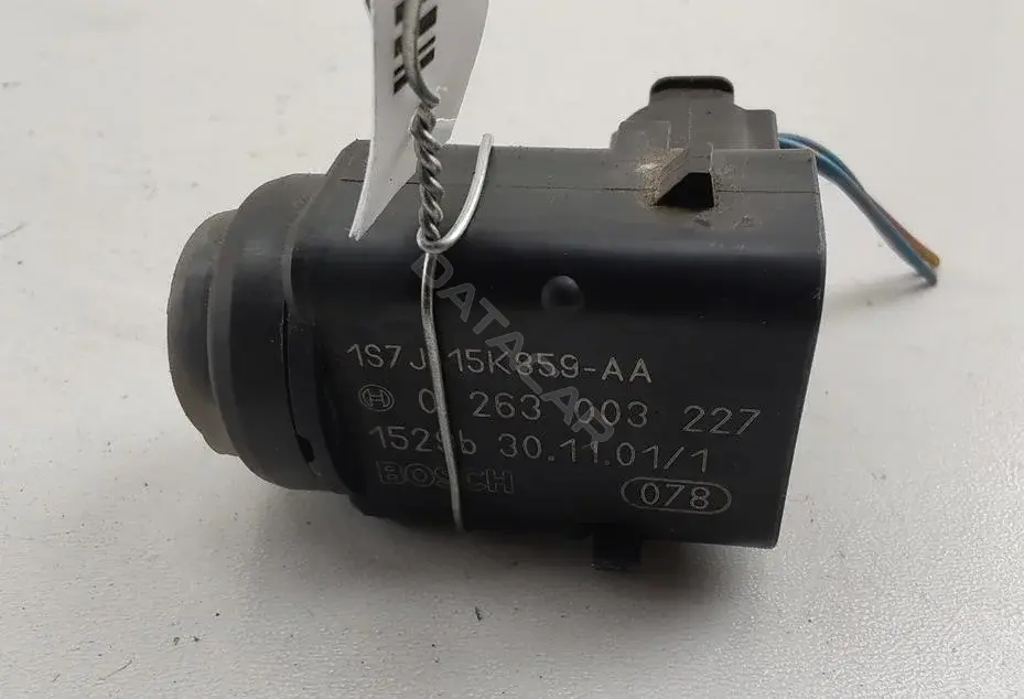 Датчик парктроника 1S7J-15K859-AA